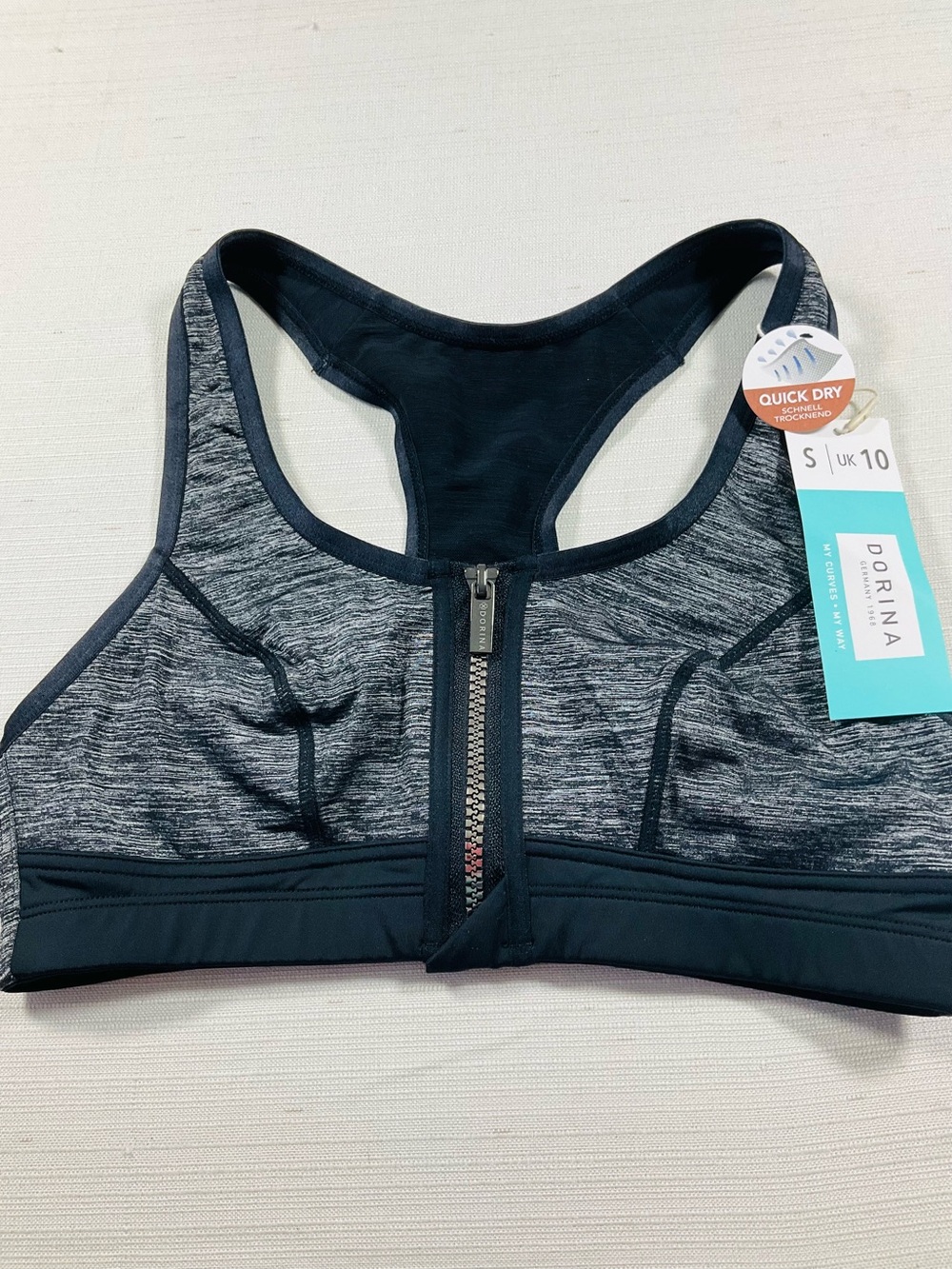 NWT DORINA Women's Small Grey/Black Front-Zip Racerback Extreme  Sports Bra